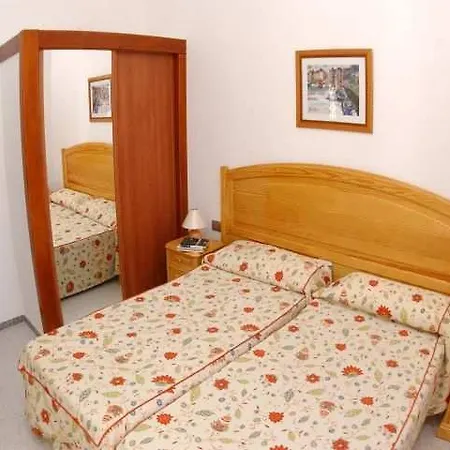 Otel Santa Clara