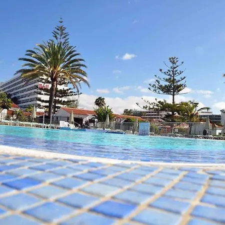 Otel Santa Clara